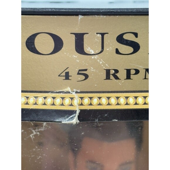 NEW Authentic Elvis Presley Jailhouse Rock Doll Collectors Edition Guitar &Stand - Picture 8 of 10